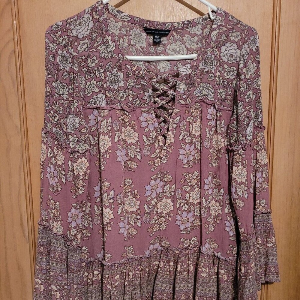 American Eagle Outfitters Womens XS Floral Bell Sleeve pull-over Shirt